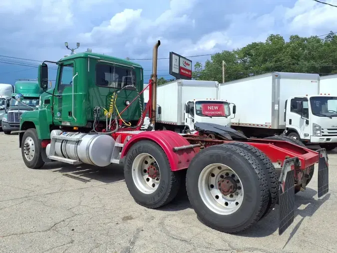 2018 MACK TRUCKS, INC. CHU613
