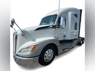 2023 Kenworth T680