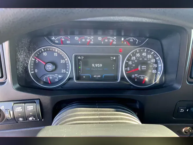 2022 INT LT625 6x4168eab015138a0d3e4b9816c97922cc6