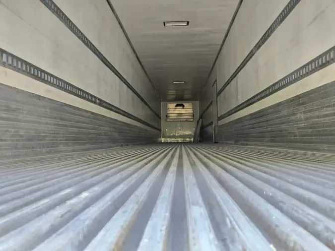 2016 UTILITY TRAILERS VS2RA 48/162/102168f493939c5025610bbe3c1e6de7a4b