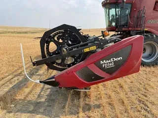 2018 MacDon FD140