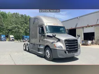 2021 Freightliner Cascadia