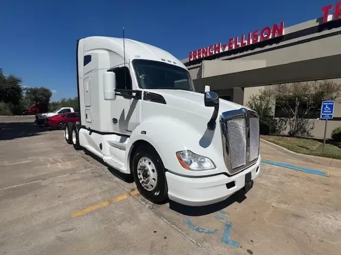 2021 Kenworth T680