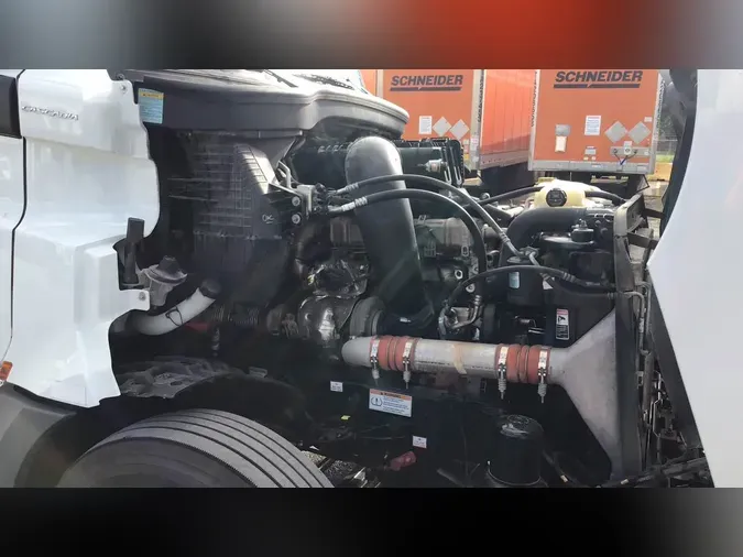 2022 Freightliner Cascadia 126