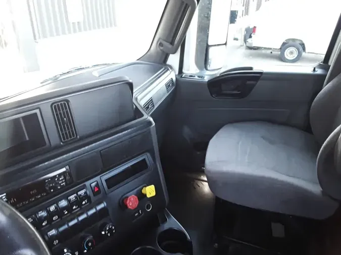 2020 NAVISTAR INTERNATIONAL LT625 DAYCAB T/A169c692584d30ae3fc12d6e71932ffd9