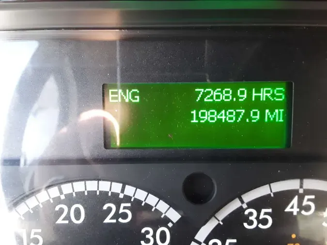 2018 FREIGHTLINER/MERCEDES M2 106169c9ddeb991cf622dca35f0c73bf7db