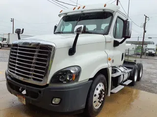 2017 FREIGHTLINER/MERCEDES CASCADIA 125