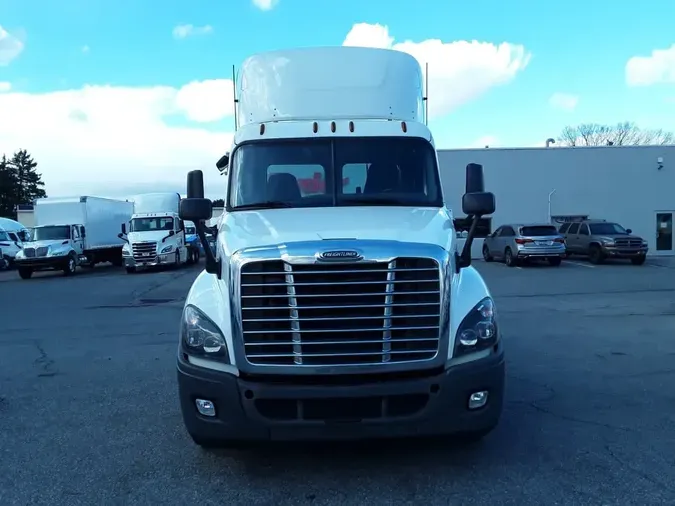 2019 FREIGHTLINER/MERCEDES CASCADIA 125169e2b45dac613ce54bf960ec37ecc1f
