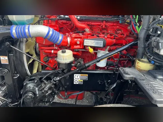 2021 KENWORTH T680