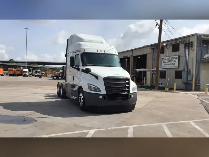 2020 Freightliner Cascadia16a6bda07d5422ae285ad6a7e60363f2
