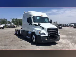 2022 Freightliner Cascadia 126