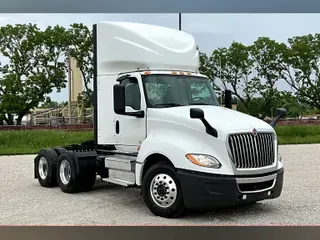 2020 INT LT625 6x4
