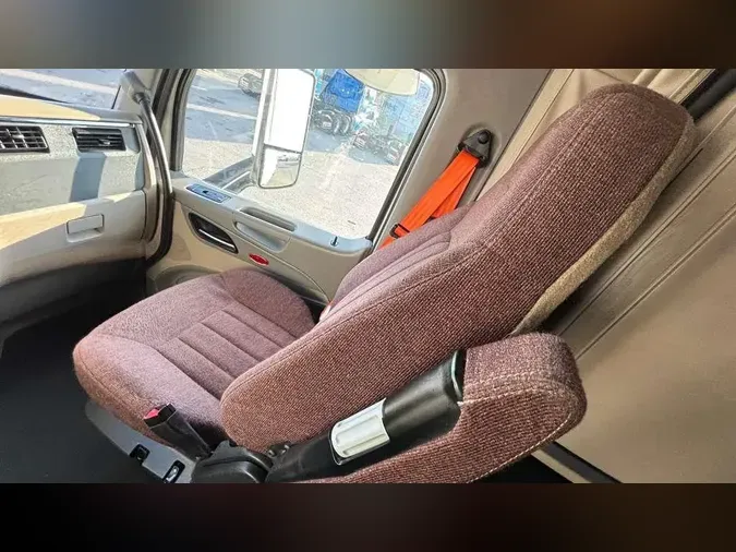 2022 Peterbilt 57916acbd79563cc25cca3c6098a3c36823