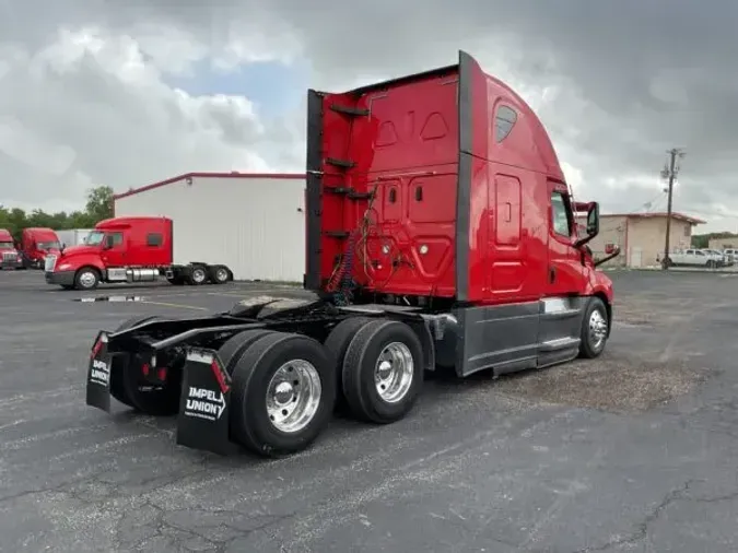 2020 Freightliner Cascadia