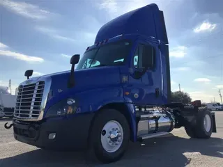 2018 FREIGHTLINER CA113DC