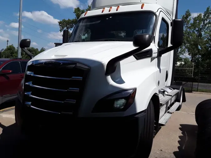 2020 FREIGHTLINER/MERCEDES NEW CASCADIA 11616b3192fab05ee40f34cb70fae38e8a0
