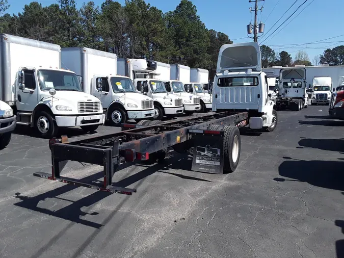 2018 Freightliner M2 106