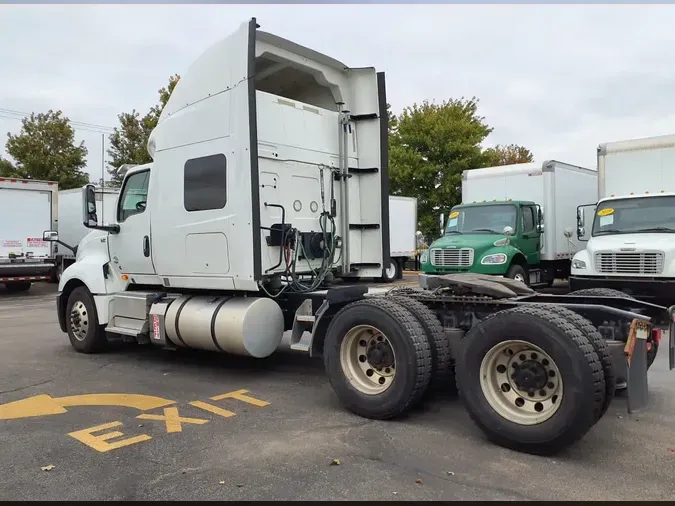 2019 NAVISTAR INTERNATIONAL LT625 SLPR CAB
