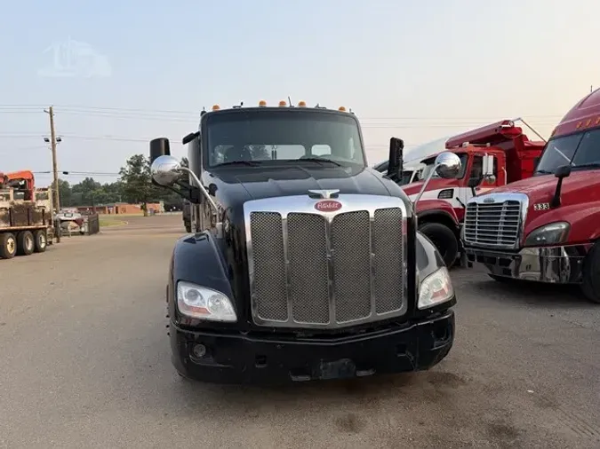 2014 PETERBILT 579