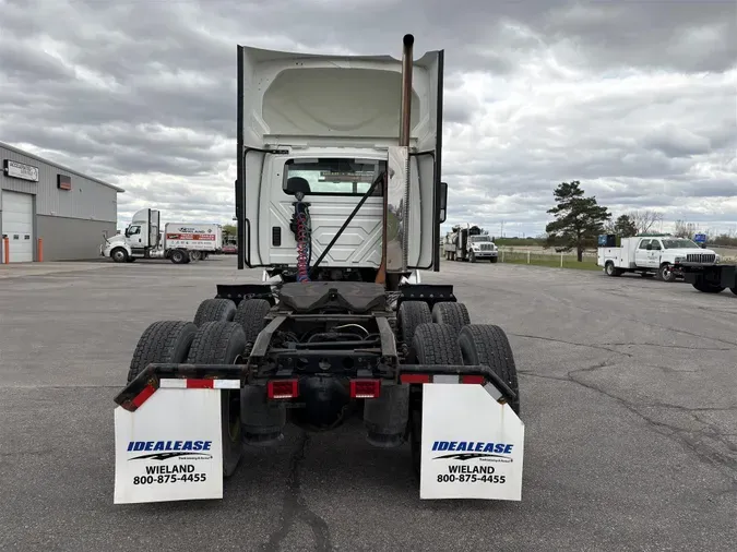 2020 International LT625