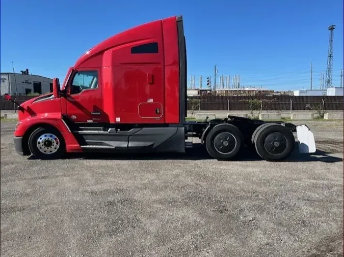 2022 Kenworth T680