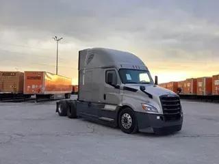 2020 Freightliner Cascadia