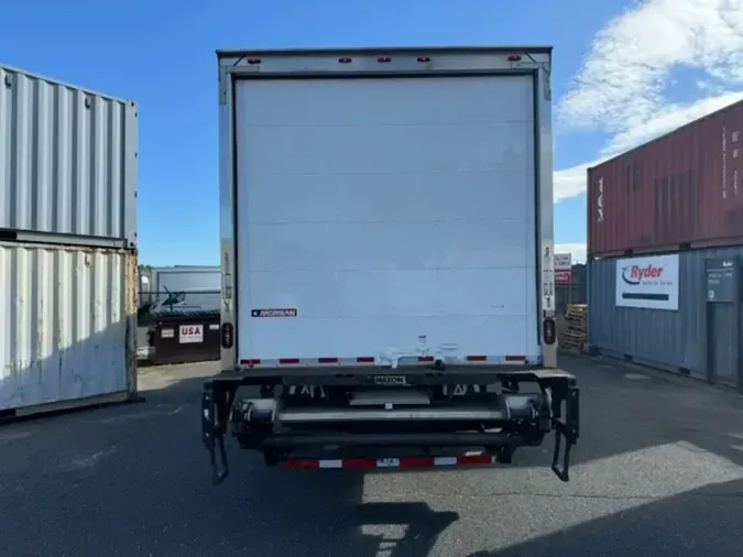 2017 FREIGHTLINER/MERCEDES M2 106