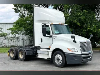 2020 INT LT625 6x4