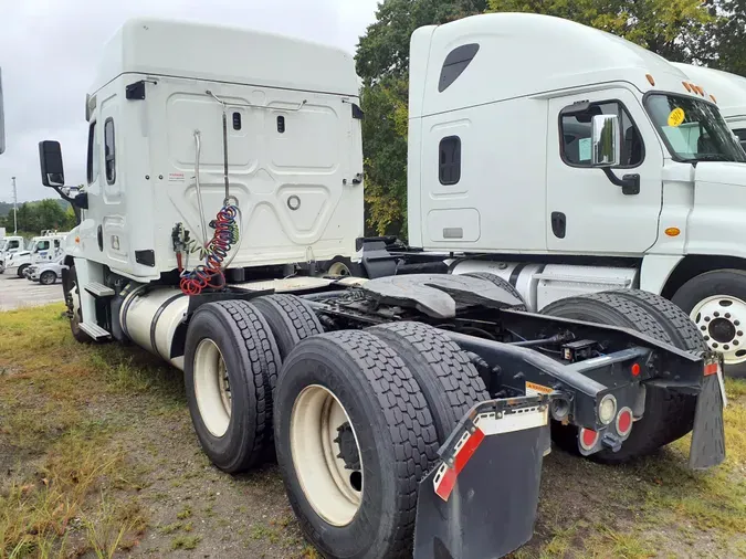 2019 FREIGHTLINER/MERCEDES CASCADIA 125