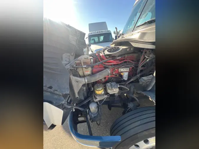 2018 FREIGHTLINER/MERCEDES CASCADIA 125