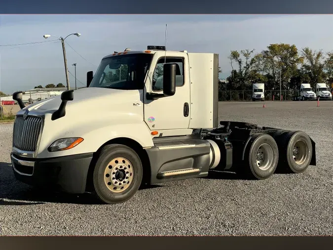 2021 INT LT625 6x4
