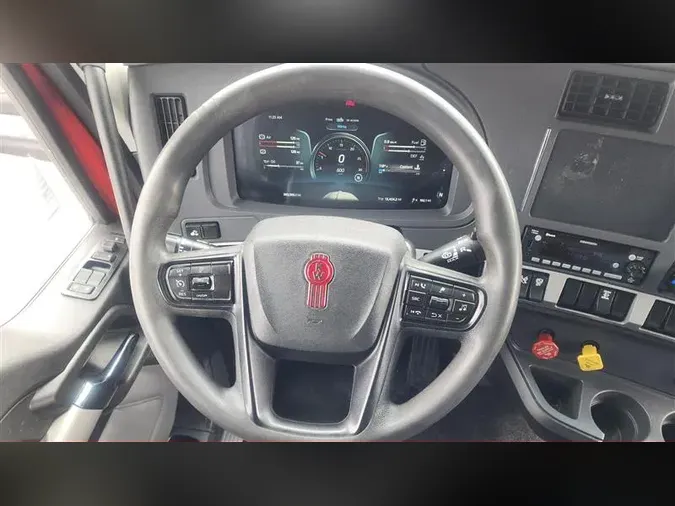 2022 KENWORTH T680