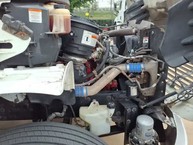 2019 FREIGHTLINER/MERCEDES M2 106