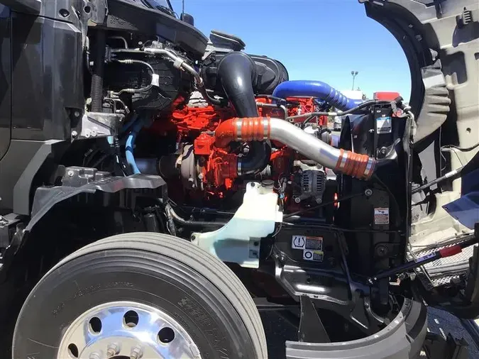 2023 KENWORTH T68016ceb7f2dd66bb2e6bd92a83f103c399