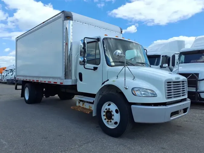 2019 FREIGHTLINER M2 106