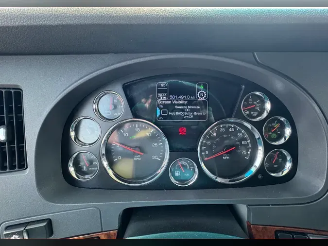 2022 Kenworth T680