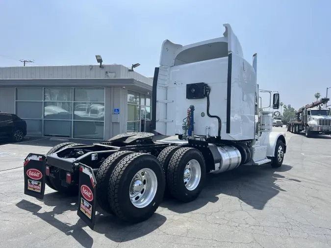 2016 Peterbilt 389