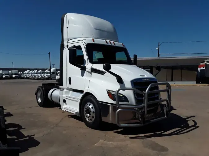2020 FREIGHTLINER/MERCEDES NEW CASCADIA 116