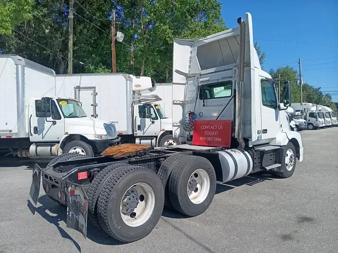2018 VOLVO VNL64TRACTOR