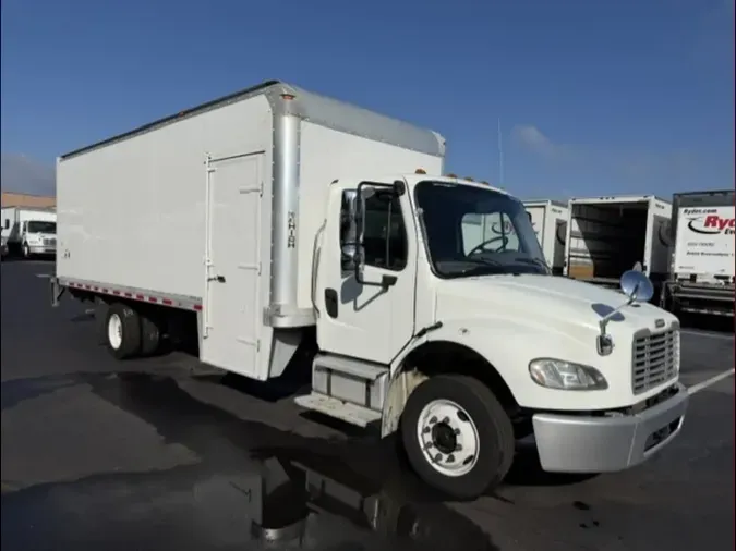 2020 FREIGHTLINER/MERCEDES M2 106