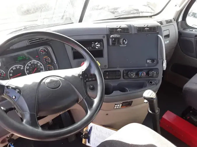2020 FREIGHTLINER CASCADIA 125