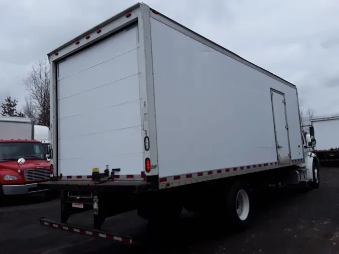 2016 FREIGHTLINER/MERCEDES M2 106