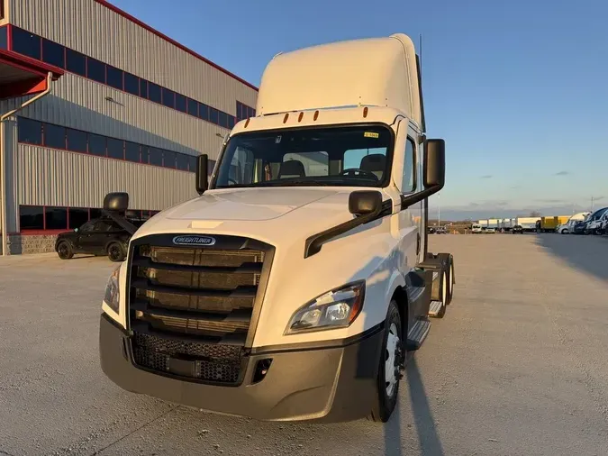 2020 Freightliner Cascadia&reg;