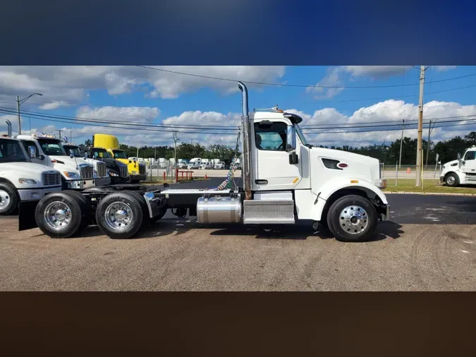 2022 Peterbilt 567