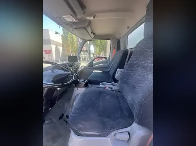 2018 Hino 195