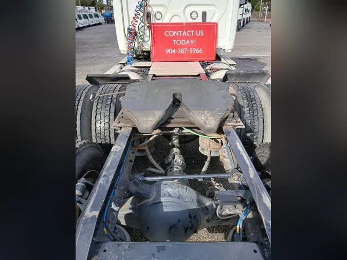 2019 FREIGHTLINER/MERCEDES CASCADIA 12516e8f9bd395cbdd15de32fd73df446bf