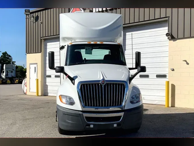 2021 INT LT625 6x4