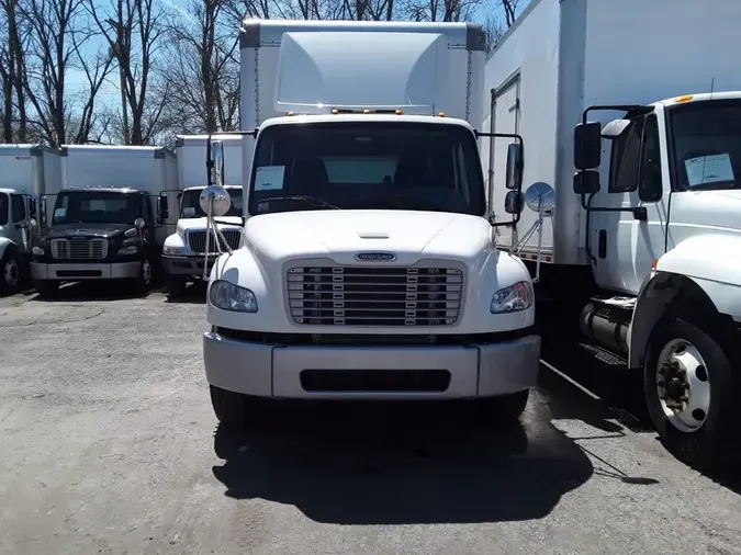 2018 FREIGHTLINER/MERCEDES M2 106