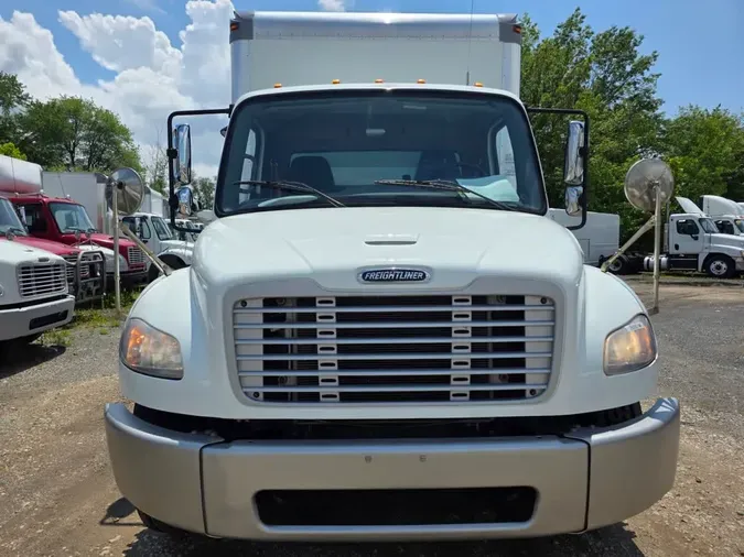 2020 FREIGHTLINER M2 106