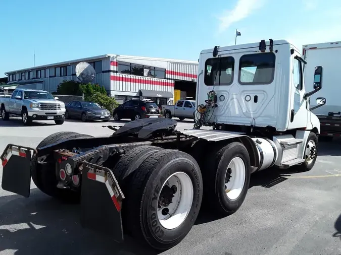 2019 FREIGHTLINER/MERCEDES NEW CASCADIA PX1266416f964dda800f40e4ca2042528bee809